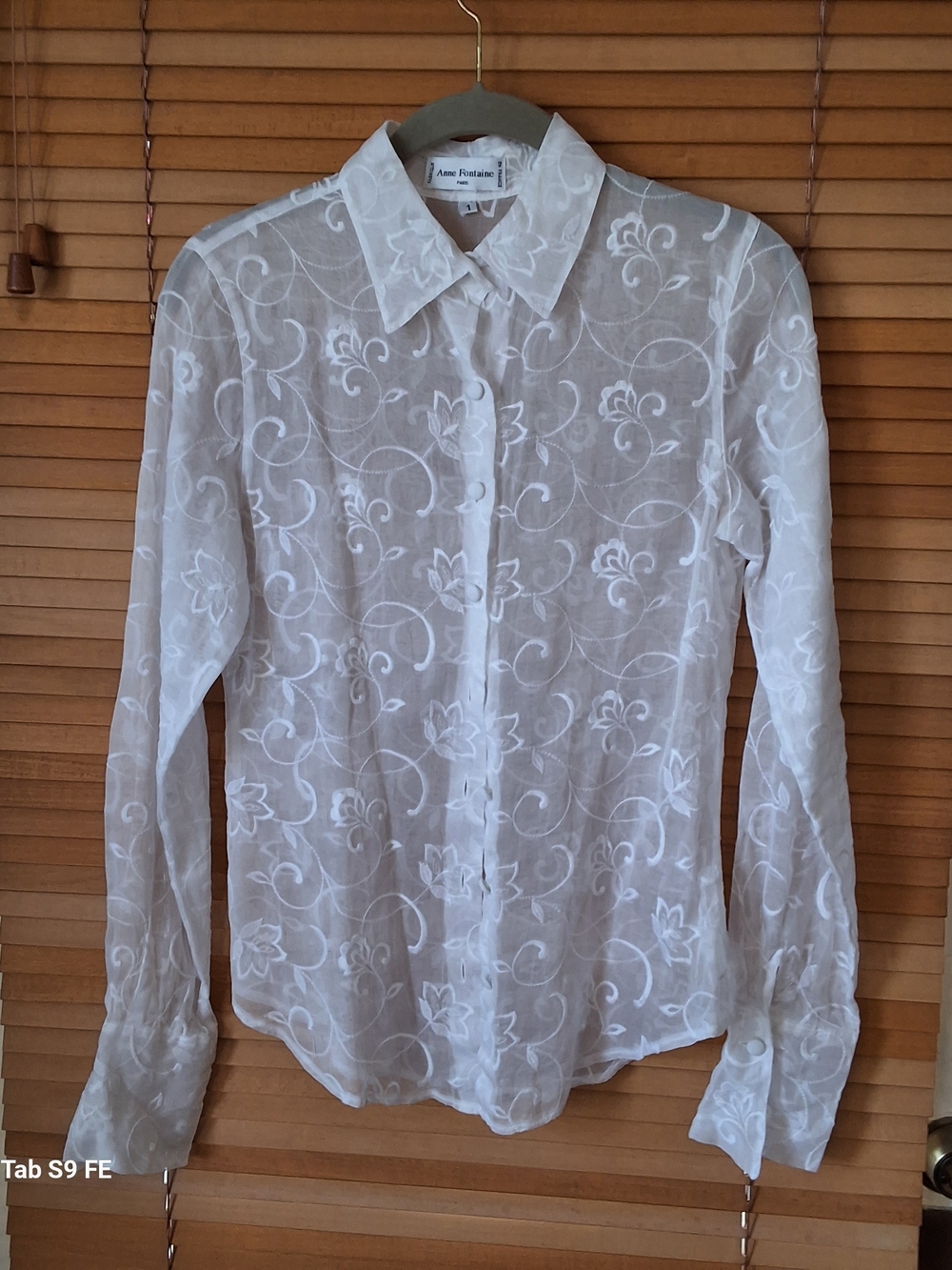 Vintage Anne Fontaine White Sheer Cotton Floral Embroidered Blouse. RARE. XS